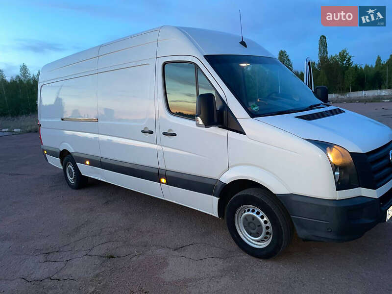 Грузовой фургон Volkswagen Crafter 2016 в Овруче