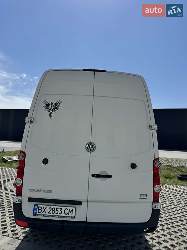 Вантажний фургон Volkswagen Crafter 2016 в Хмельницькому