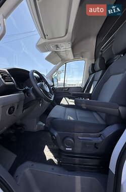 Вантажний фургон Volkswagen Crafter 2019 в 