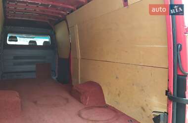 Грузовой фургон Volkswagen Crafter 2013 в 