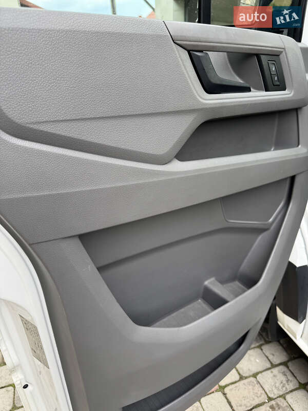 Вантажний фургон Volkswagen Crafter 2018 в Львові фото 33 Вантажний фургон Volkswagen Crafter 2018 в Львові