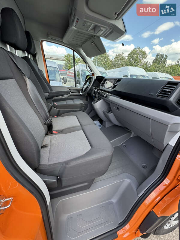 Вантажний фургон Volkswagen Crafter 2021 в Києві