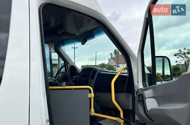 Пригородный автобус Volkswagen Crafter 2014 в 