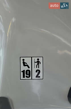 Пригородный автобус Volkswagen Crafter 2014 в 