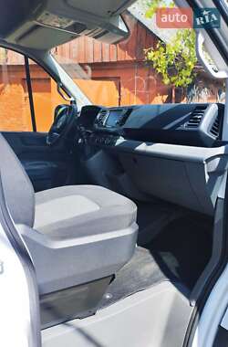 Вантажний фургон Volkswagen Crafter 2017 в 