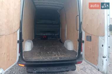 Вантажний фургон Volkswagen Crafter 2015 в 