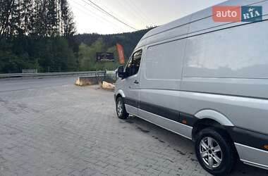 Грузовой фургон Volkswagen Crafter 2012 в 