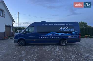 Пригородный автобус Volkswagen Crafter 2010 в 