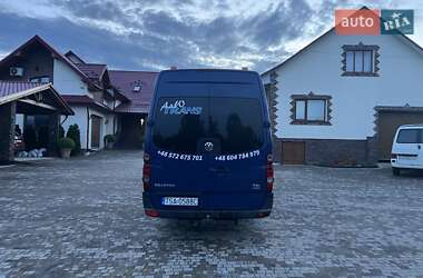 Пригородный автобус Volkswagen Crafter 2010 в 