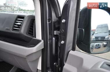 Вантажний фургон Volkswagen Crafter 2020 в 