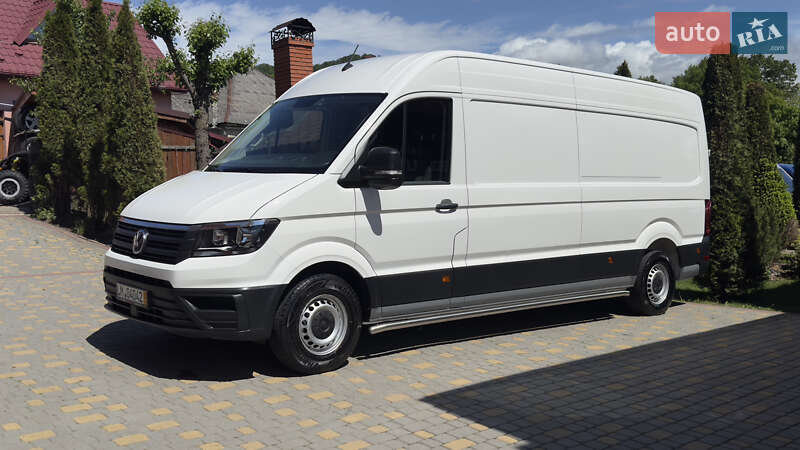 Вантажний фургон Volkswagen Crafter 2017 в Сваляві