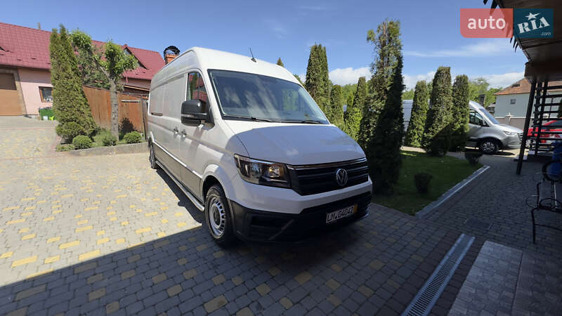 Вантажний фургон Volkswagen Crafter 2017 в Сваляві