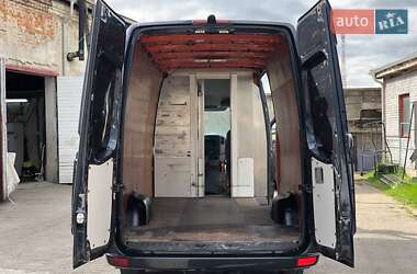 Грузовой фургон Volkswagen Crafter 2009 в 