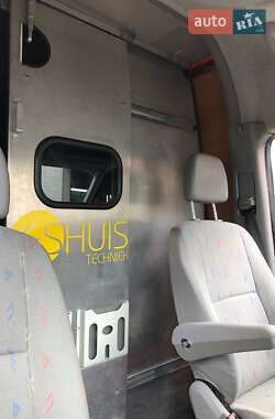 Грузовой фургон Volkswagen Crafter 2009 в 