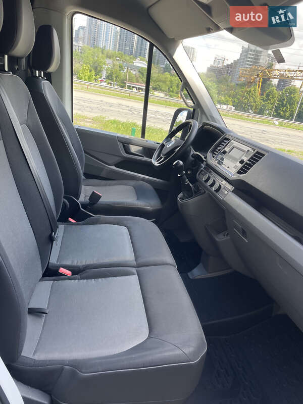 Вантажний фургон Volkswagen Crafter 2021 в Києві