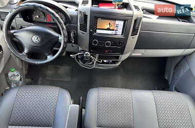 Грузопассажирский фургон Volkswagen Crafter 2012 в 