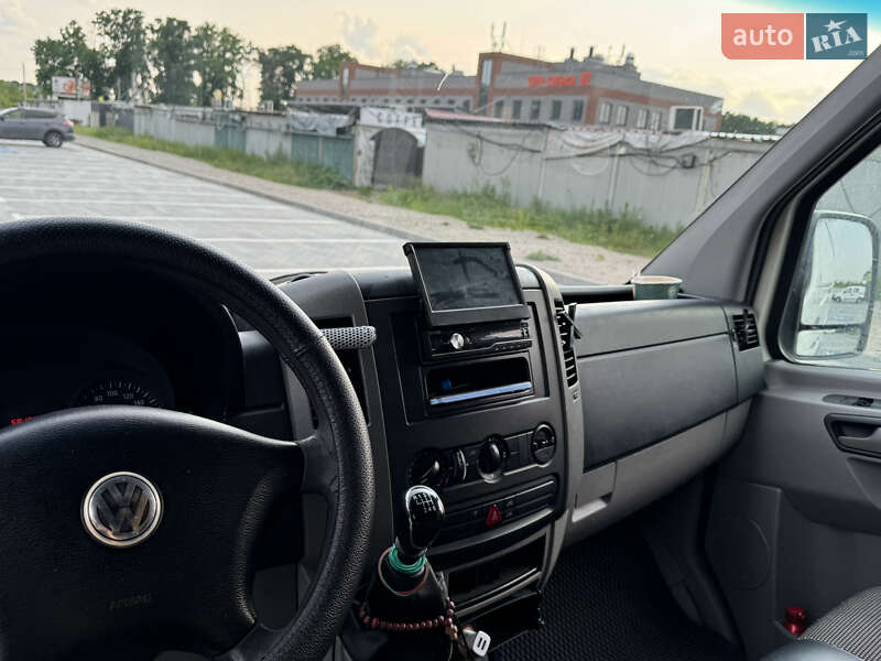 Грузовой фургон Volkswagen Crafter 2007 в Киеве