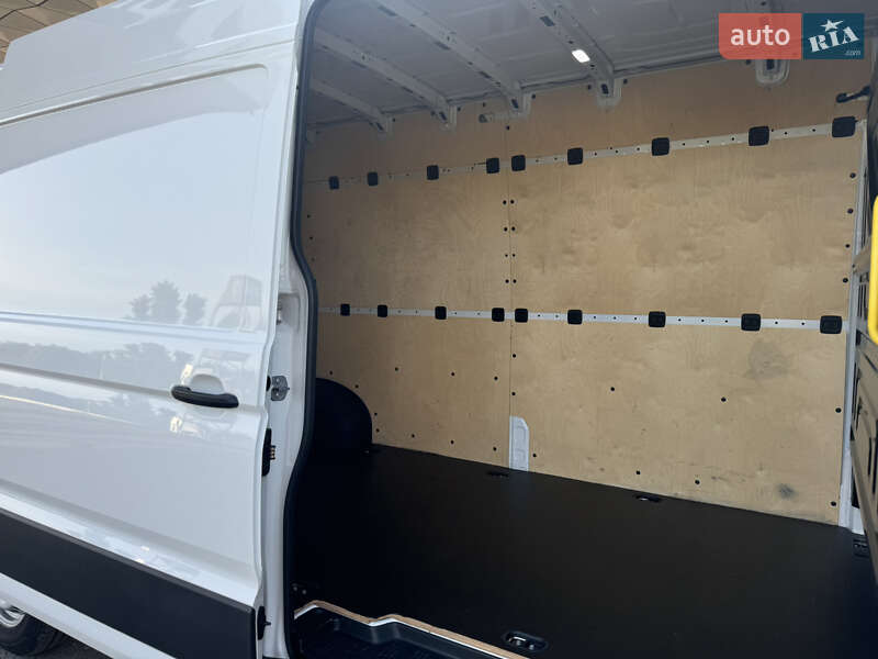Грузовой фургон Volkswagen Crafter 2021 в Дубно