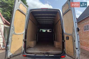 Грузовой фургон Volkswagen Crafter 2007 в 