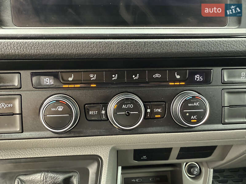 Грузовой фургон Volkswagen Crafter 2021 в Киеве