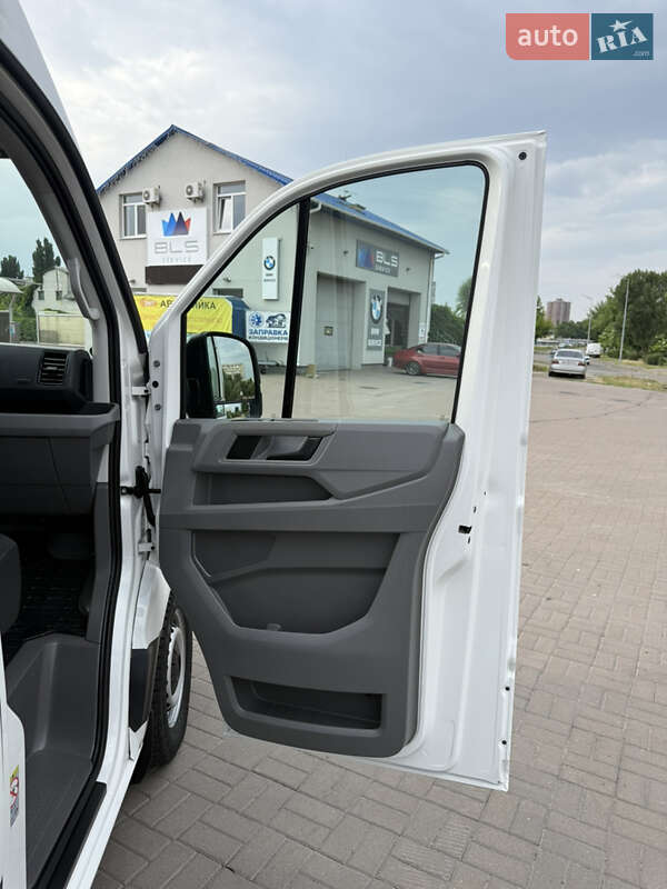 Грузовой фургон Volkswagen Crafter 2021 в Киеве