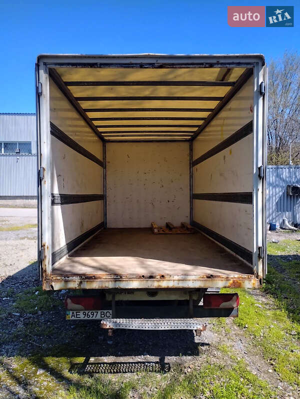 Грузовой фургон Volkswagen Crafter 2006 в Днепре