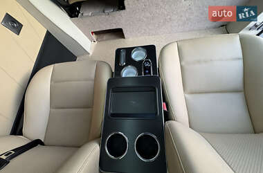Микроавтобус Volkswagen Crafter 2012 в 