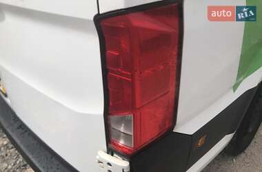 Грузовой фургон Volkswagen Crafter 2019 в 