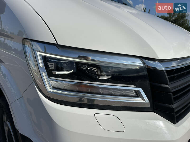 Вантажний фургон Volkswagen Crafter 2017 в Житомирі