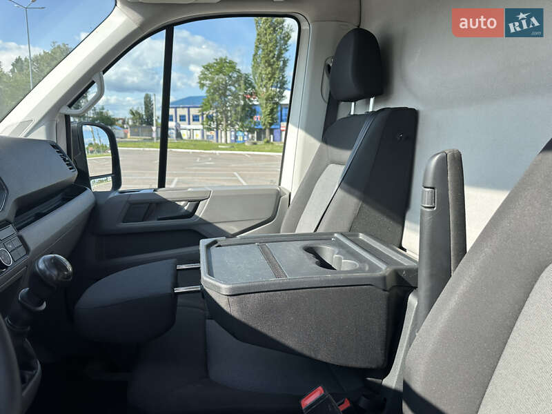 Вантажний фургон Volkswagen Crafter 2017 в Житомирі