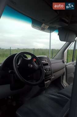 Вантажний фургон Volkswagen Crafter 2012 в 