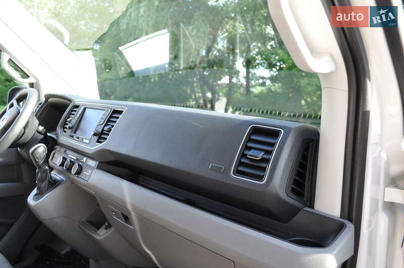 Вантажний фургон Volkswagen Crafter 2020 в Києві
