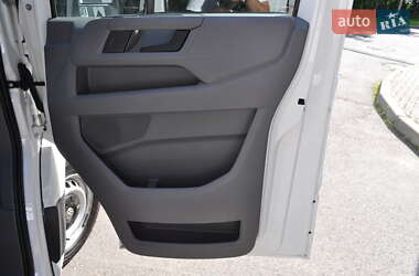 Грузовой фургон Volkswagen Crafter 2020 в 