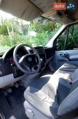 Грузовой фургон Volkswagen Crafter 2012 в 