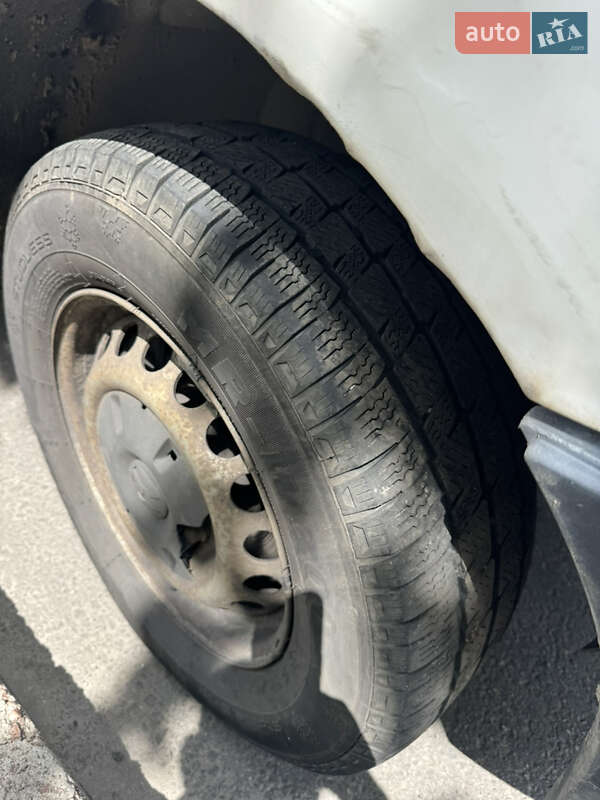 Грузовой фургон Volkswagen Crafter 2007 в Киеве фото 22 Грузовой фургон Volkswagen Crafter 2007 в Киеве