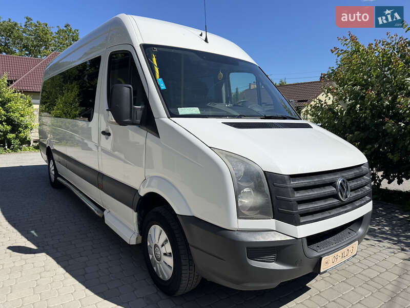 Туристический / Междугородний автобус Volkswagen Crafter 2012 в 