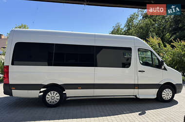 Туристический / Междугородний автобус Volkswagen Crafter 2012 в 