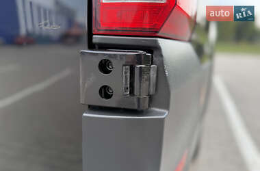 Грузовой фургон Volkswagen Crafter 2022 в 