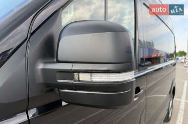 Грузовой фургон Volkswagen Crafter 2022 в 