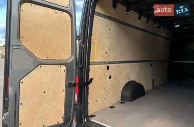 Грузовой фургон Volkswagen Crafter 2020 в 