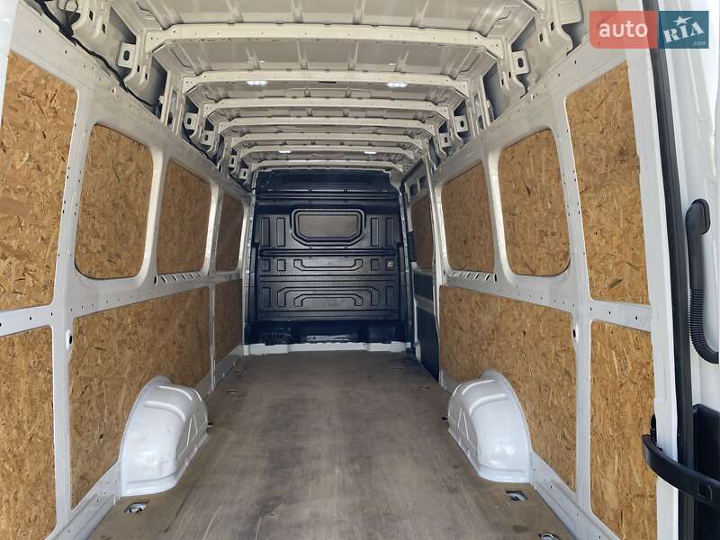 Грузовой фургон Volkswagen Crafter 2021 в Хусте