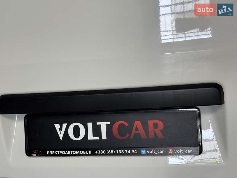 Вантажний фургон Volkswagen Crafter 2020 в Володимирі