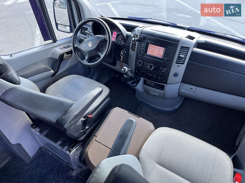 Микроавтобус Volkswagen Crafter 2016 в Киеве