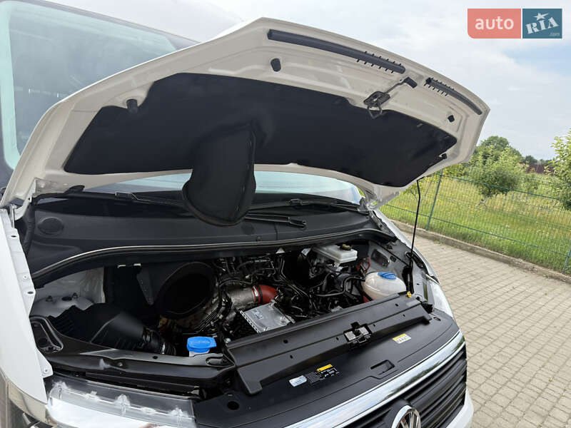 Грузовой фургон Volkswagen Crafter 2021 в Киеве