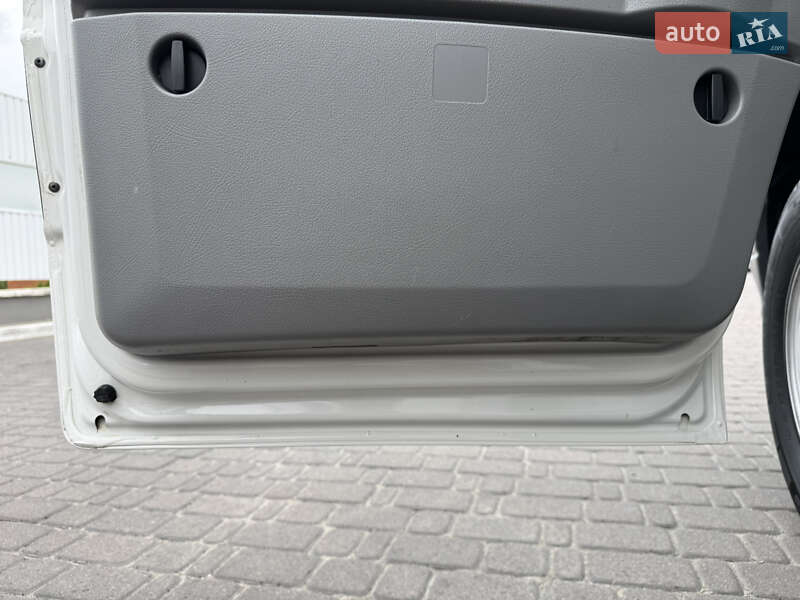 Мікроавтобус Volkswagen Crafter 2015 в Києві