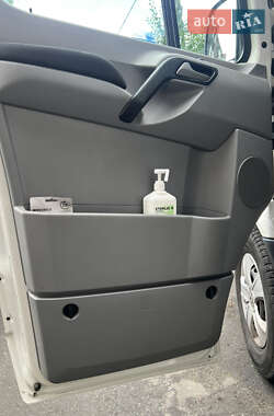 Грузовой фургон Volkswagen Crafter 2016 в 