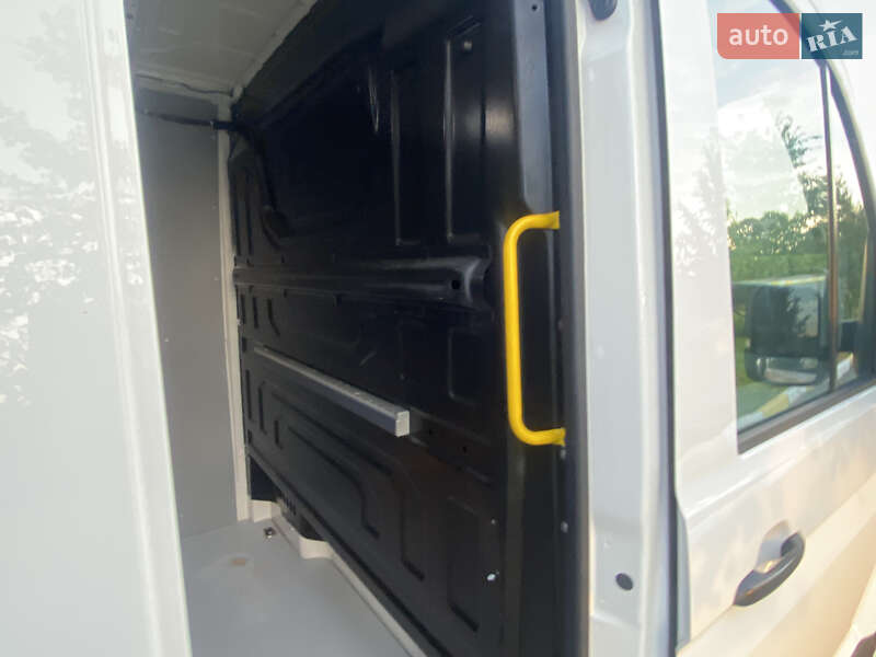 Грузовой фургон Volkswagen Crafter 2020 в Ирпене