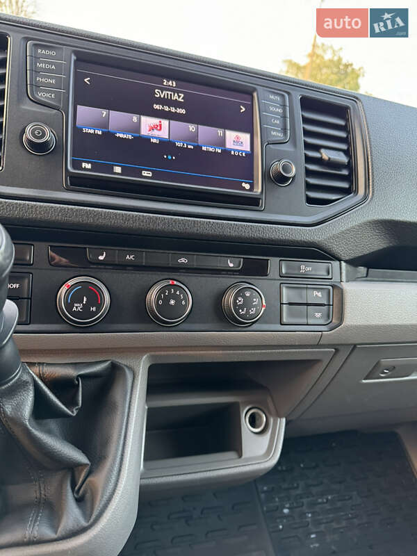 Грузовой фургон Volkswagen Crafter 2019 в Почаеве
