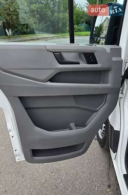 Грузовой фургон Volkswagen Crafter 2020 в 