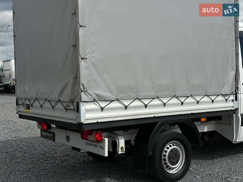 Тентованый Volkswagen Crafter 2015 в Ровно